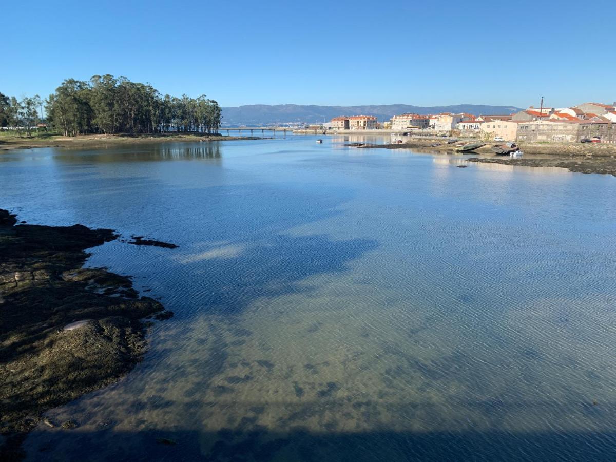 Apartamentos Illa A Illa de Arousa Buitenkant foto